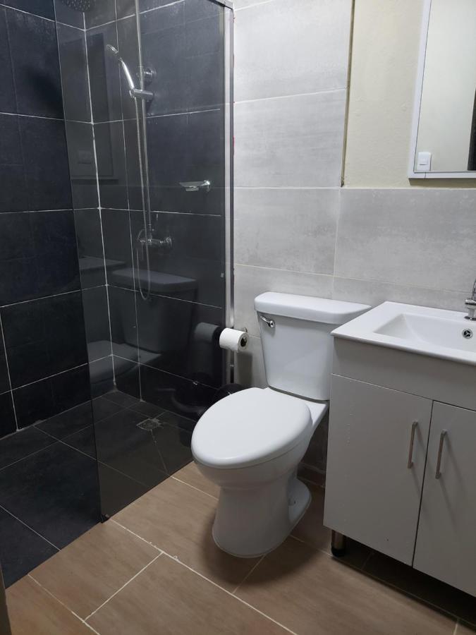 Апартаменты Casa Kamanda, Zona Colonial, Санто-Доминго Экстерьер фото