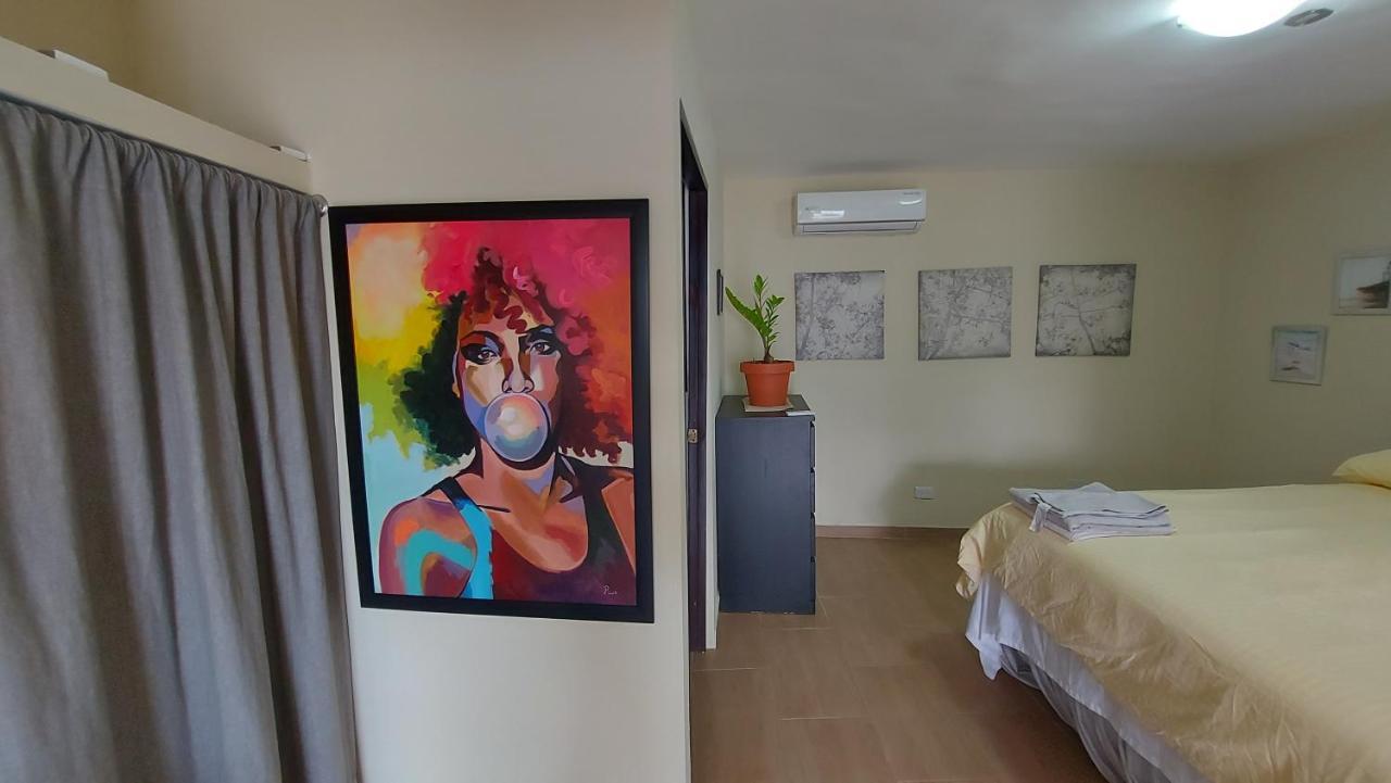 Апартаменты Casa Kamanda, Zona Colonial, Санто-Доминго Экстерьер фото