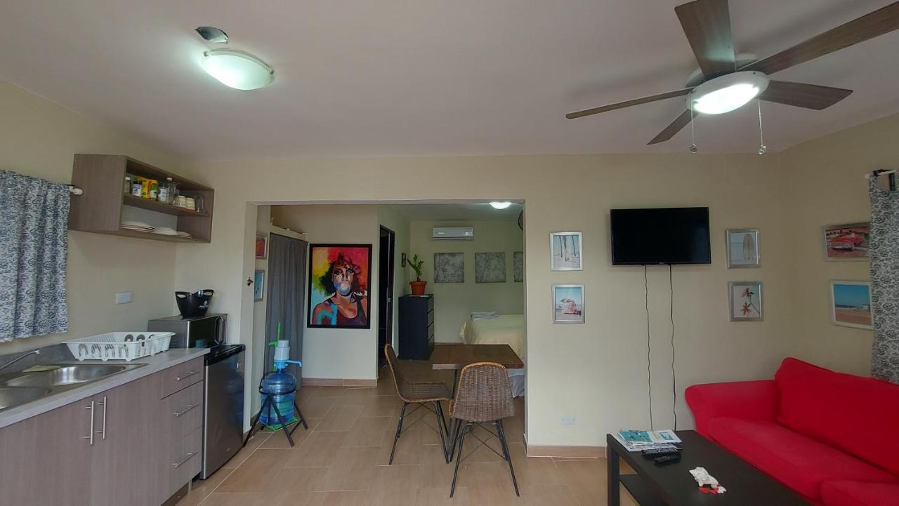 Апартаменты Casa Kamanda, Zona Colonial, Санто-Доминго Экстерьер фото