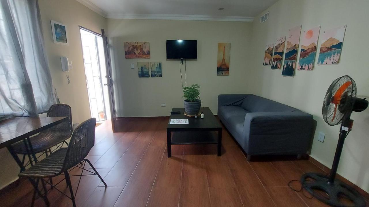 Апартаменты Casa Kamanda, Zona Colonial, Санто-Доминго Экстерьер фото