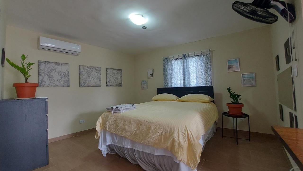 Апартаменты Casa Kamanda, Zona Colonial, Санто-Доминго Экстерьер фото